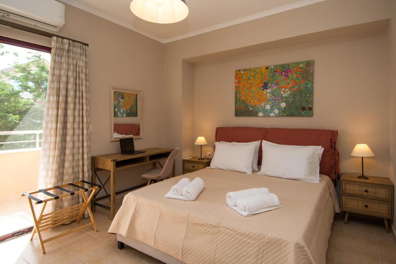Akrotiri Sea View Suites Ngoại thất bức ảnh