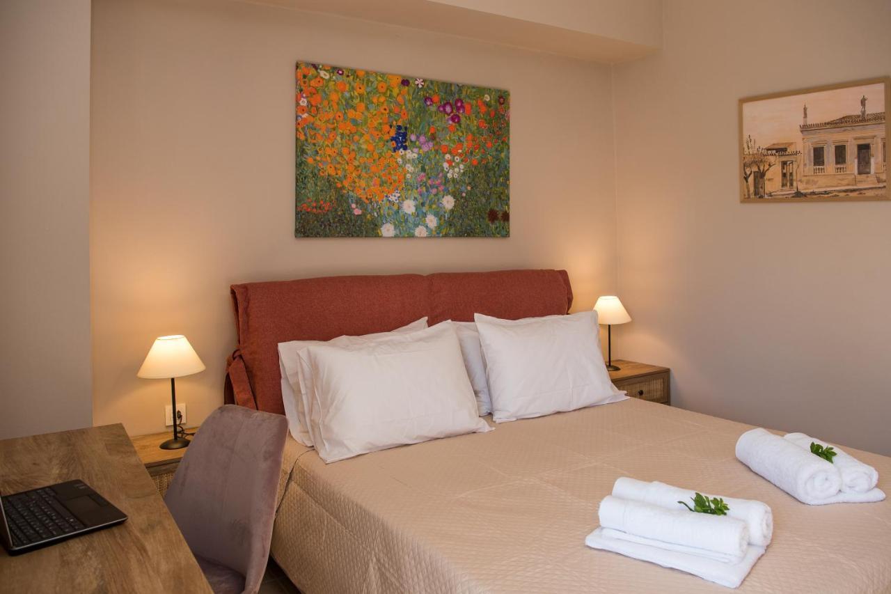 Akrotiri Sea View Suites Ngoại thất bức ảnh