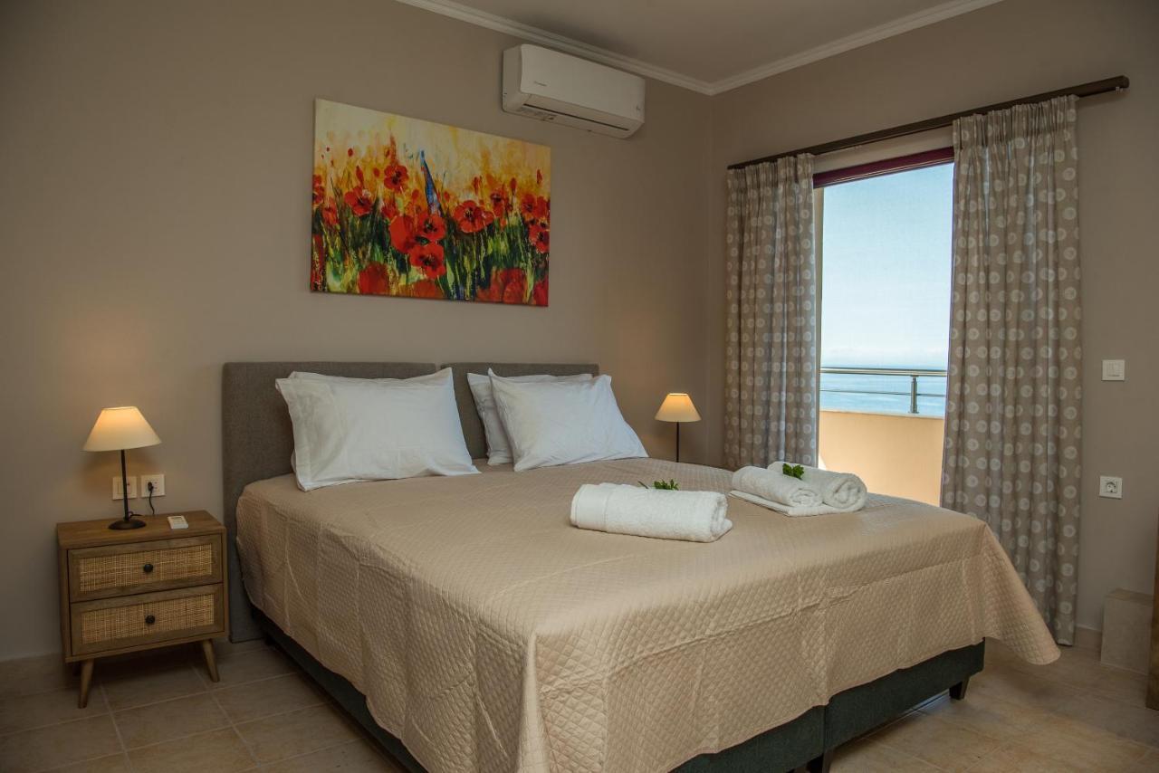 Akrotiri Sea View Suites Ngoại thất bức ảnh