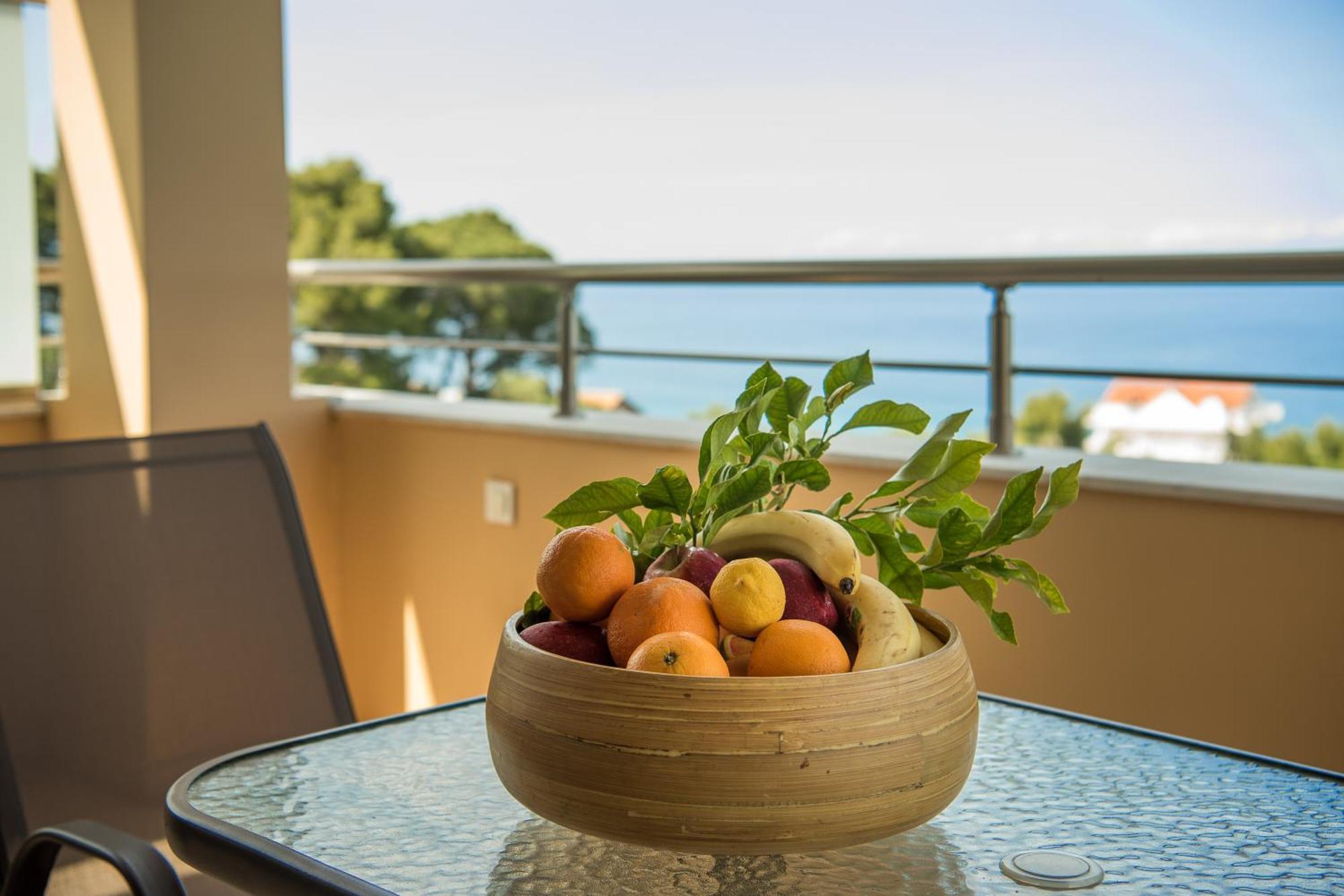 Akrotiri Sea View Suites Ngoại thất bức ảnh