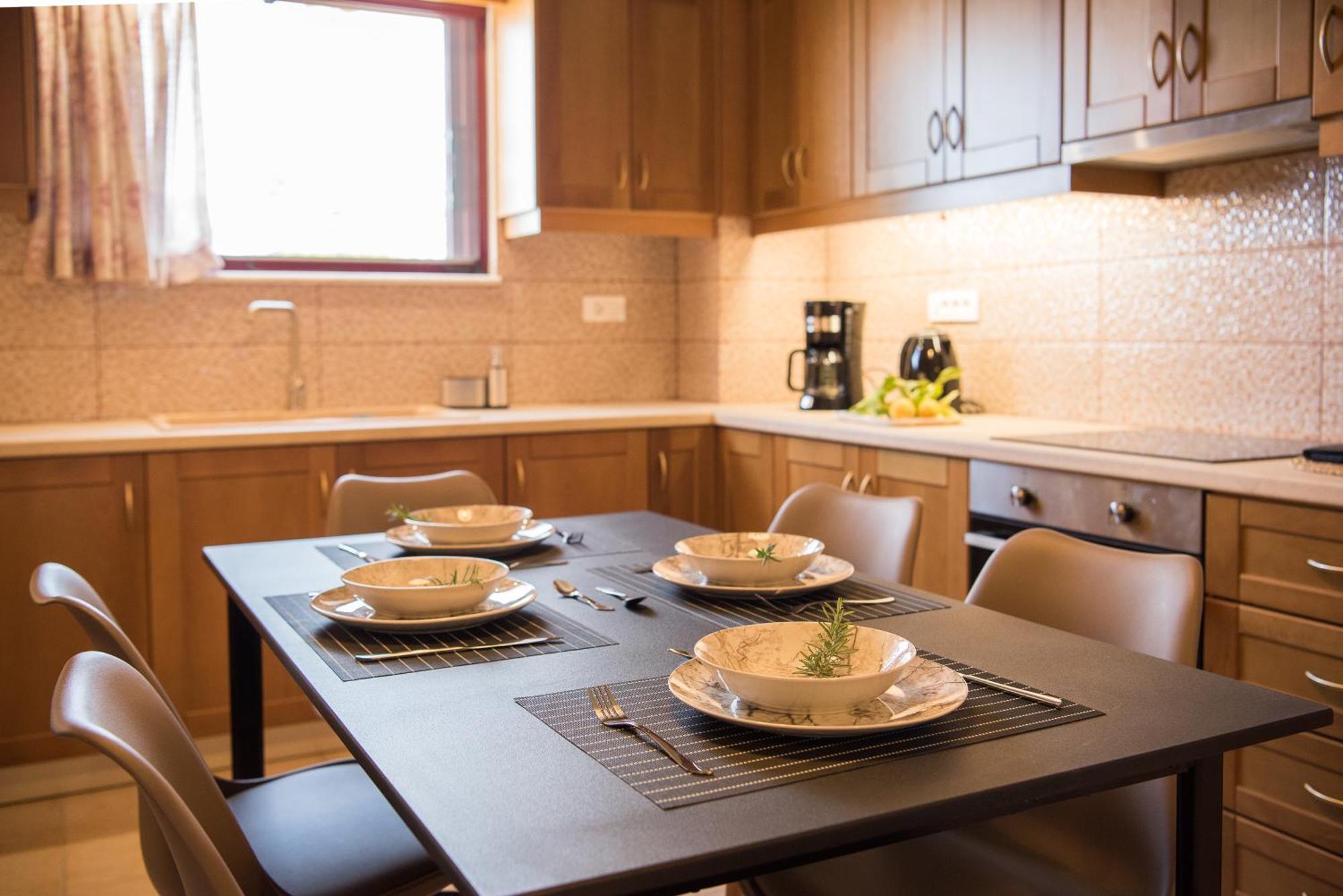 Akrotiri Sea View Suites Ngoại thất bức ảnh